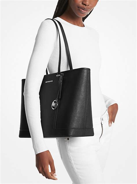 michael kors jet set travel large saffiano leather shoulder bag|Michael Kors jet set shoulder bag.